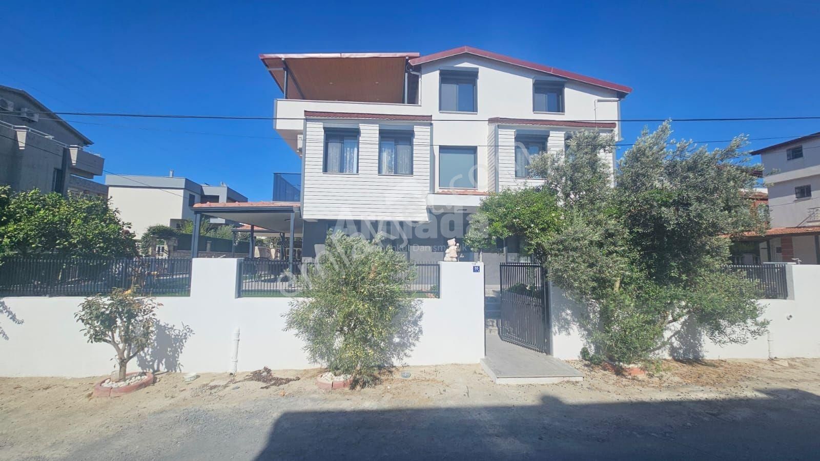 Kuşadası Soğucak'ta Özel Havuzlu Tek Müstakil Satılık Villa - Görsel 34