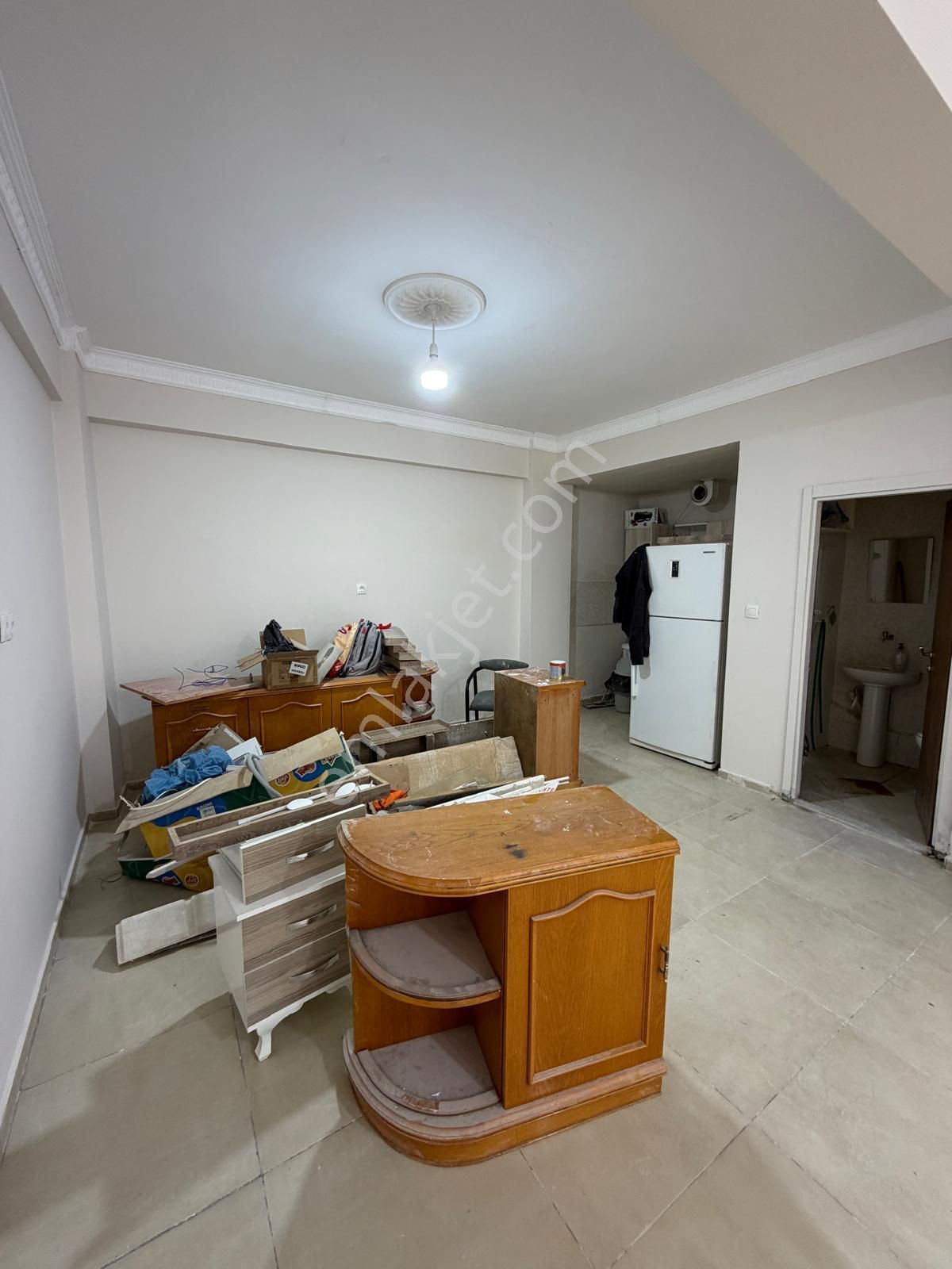 Turpa Otuzbeş'ten Geniş Kullanımlı Dükkan - Yeni Tadilatlı - Görsel 3