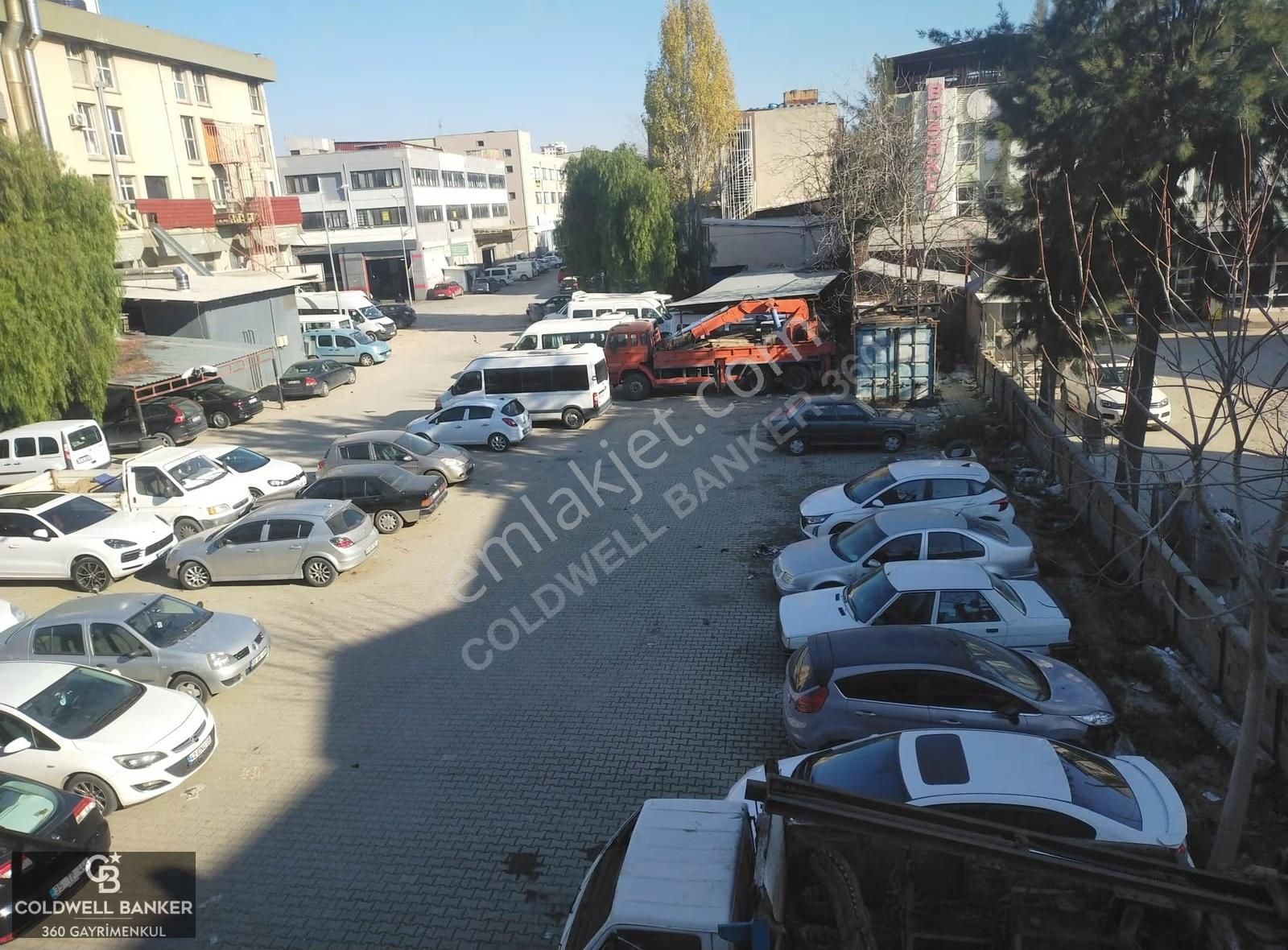 Cadde Üzeri Tabela Değeri Yüksek Tam Kat Kiralık İş Yeri&ofis