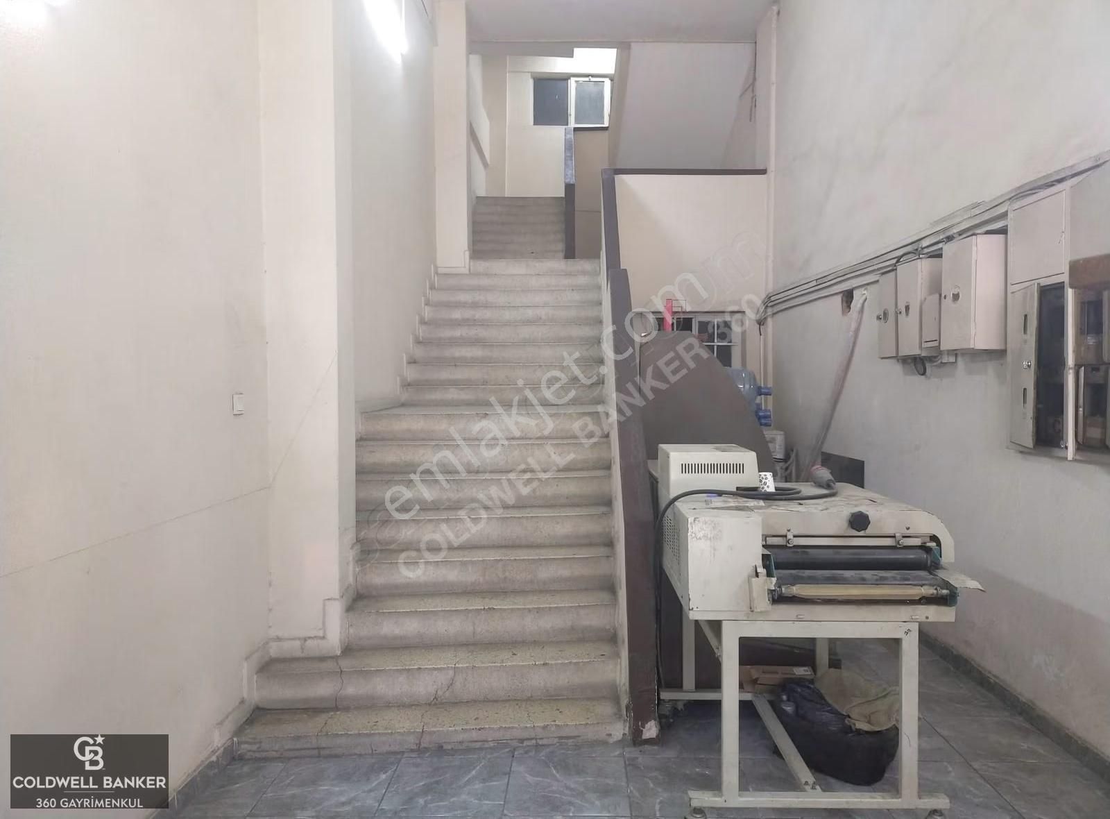Cadde Üzeri Tabela Değeri Yüksek Tam Kat Kiralık İş Yeri&ofis - Görsel 21