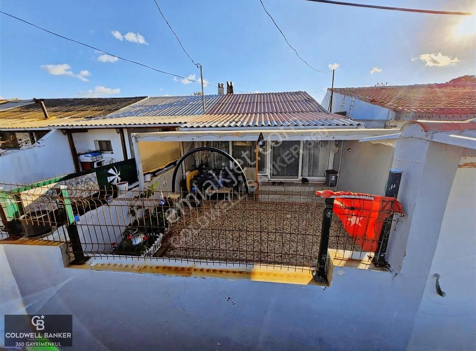 Çeşme Pırlanta Plajına 300 M Müstakil Ev - Görsel 5