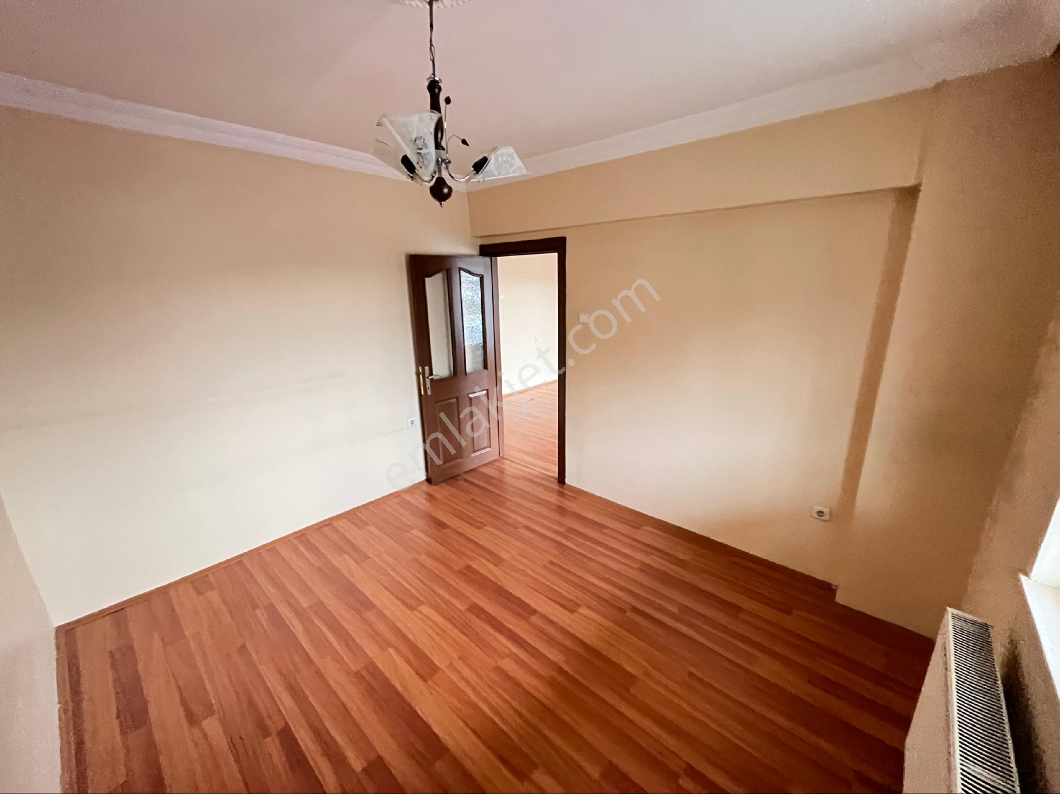 Tekin Emlaktan Etlik Caddesi Üzeri Şehir Hastanesi Yakını Kat Konumu Yapılı Geniş 2+1 Satılık !!! - Görsel 6