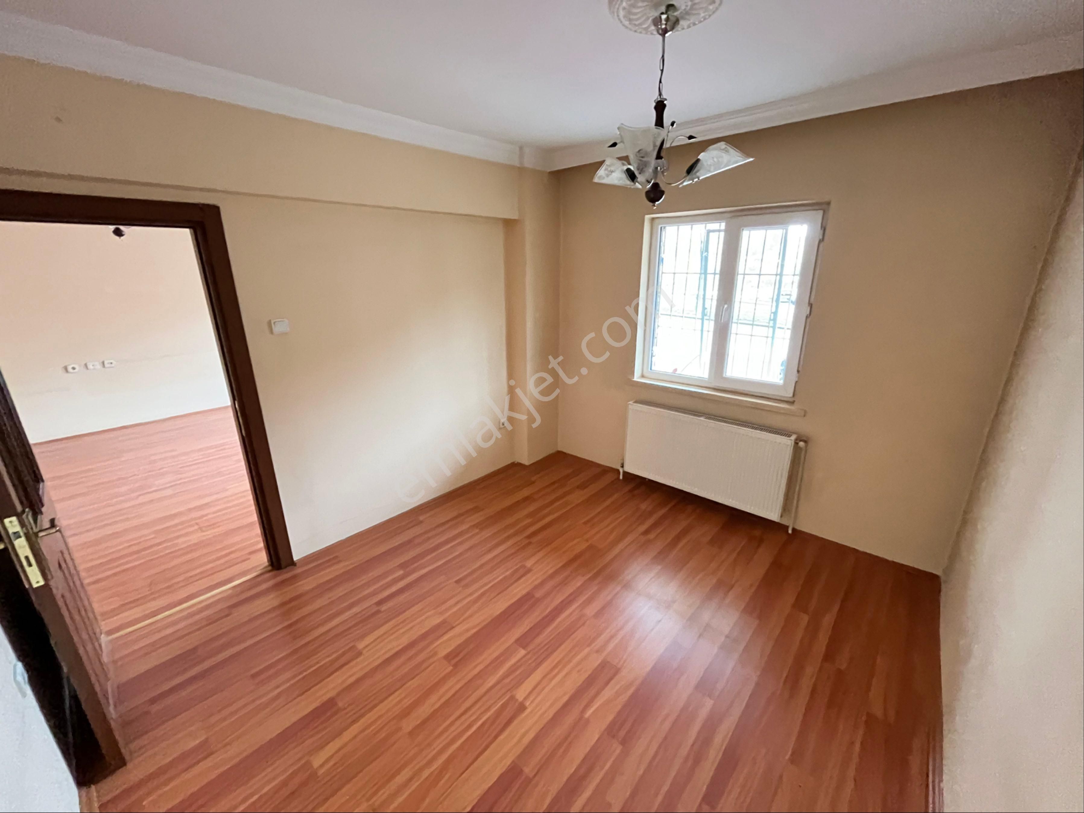 Tekin Emlaktan Etlik Caddesi Üzeri Şehir Hastanesi Yakını Kat Konumu Yapılı Geniş 2+1 Satılık !!! - Görsel 5