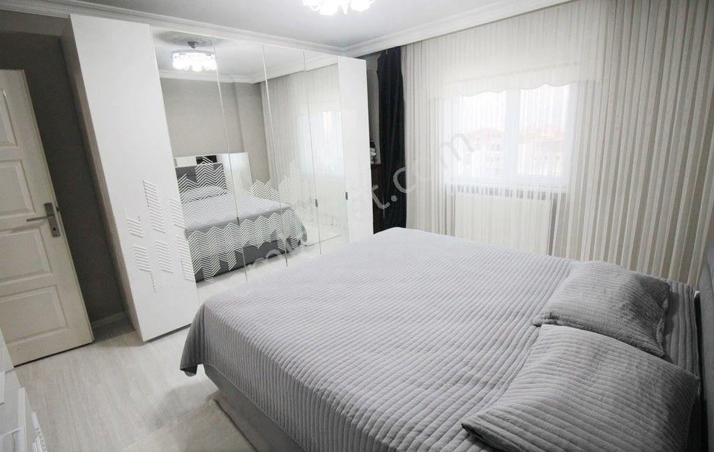Tekirdağ Çorlu Muhittin Mahallesin'de 3+1/ 155 M2 Asansörlü Lüx Daire - Görsel 14