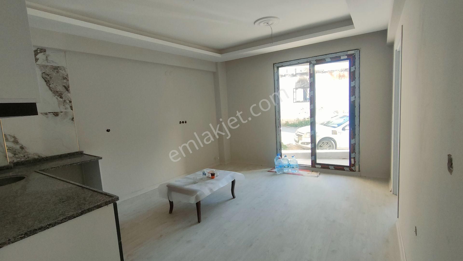 Buca Ufuk Mahallesinde Merkezi Konumda Yeni,doğal Gazlı2+1 Daire - Görsel 3