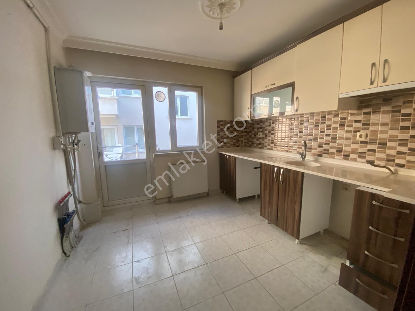 Mç'den Etimesgut Merkezde 2+1 Ara Katta Kiralık - Görsel 16