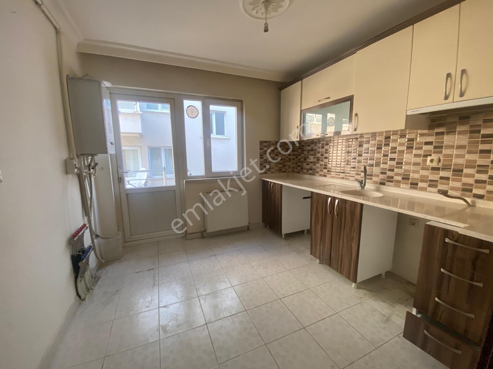 Mç'den Etimesgut Merkezde 2+1 Ara Katta Kiralık - Görsel 15