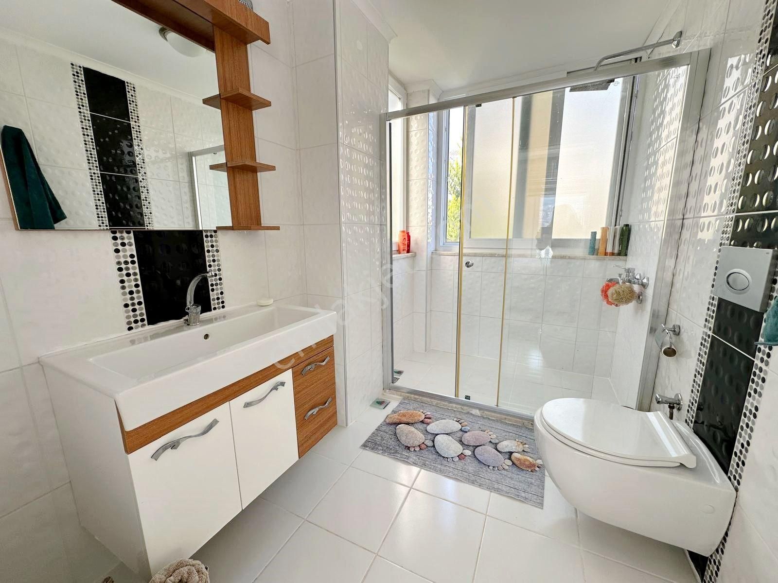 Hisarönü'nde Satılık 4+1 Dubleks Villa - Görsel 29