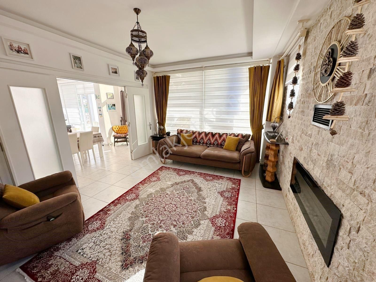 Hisarönü'nde Satılık 4+1 Dubleks Villa - Görsel 18