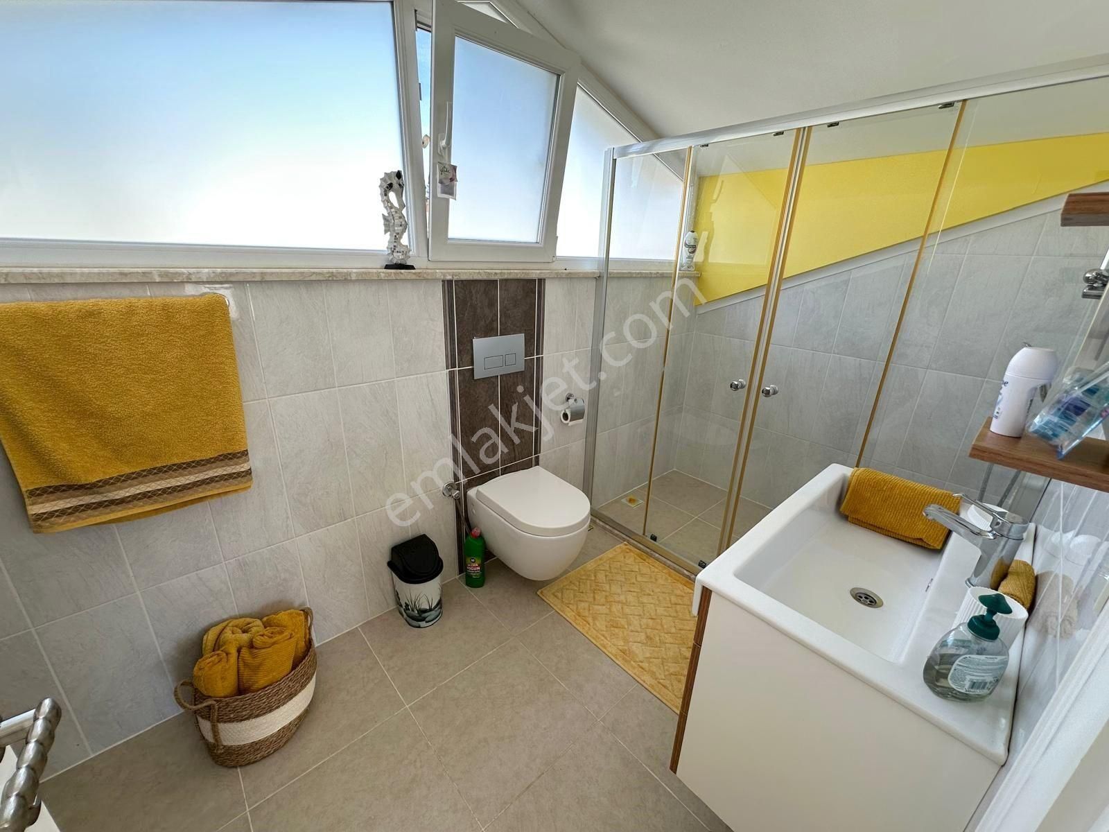 Hisarönü'nde Satılık 4+1 Dubleks Villa - Görsel 8