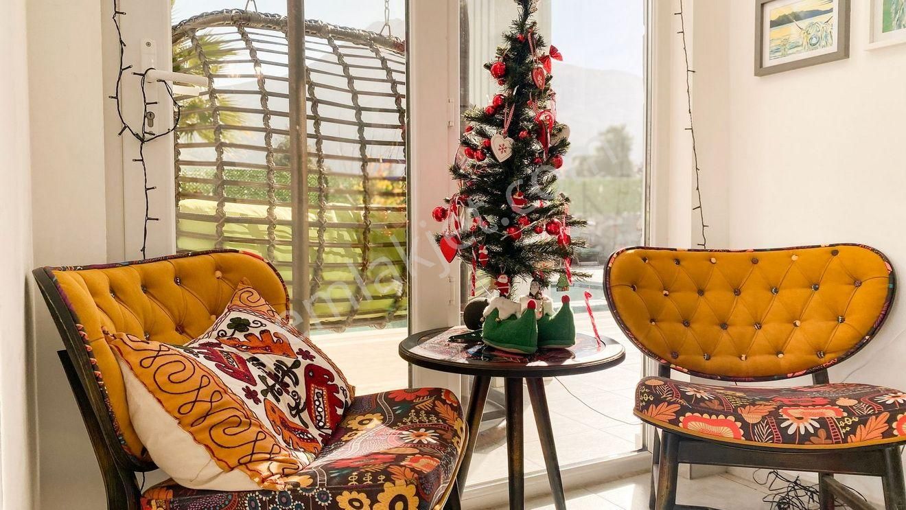 Hisarönü'nde Satılık 4+1 Dubleks Villa - Görsel 32