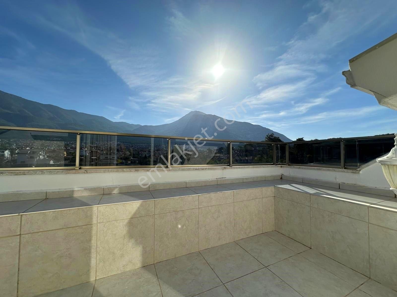 Hisarönü'nde Satılık 4+1 Dubleks Villa - Görsel 7