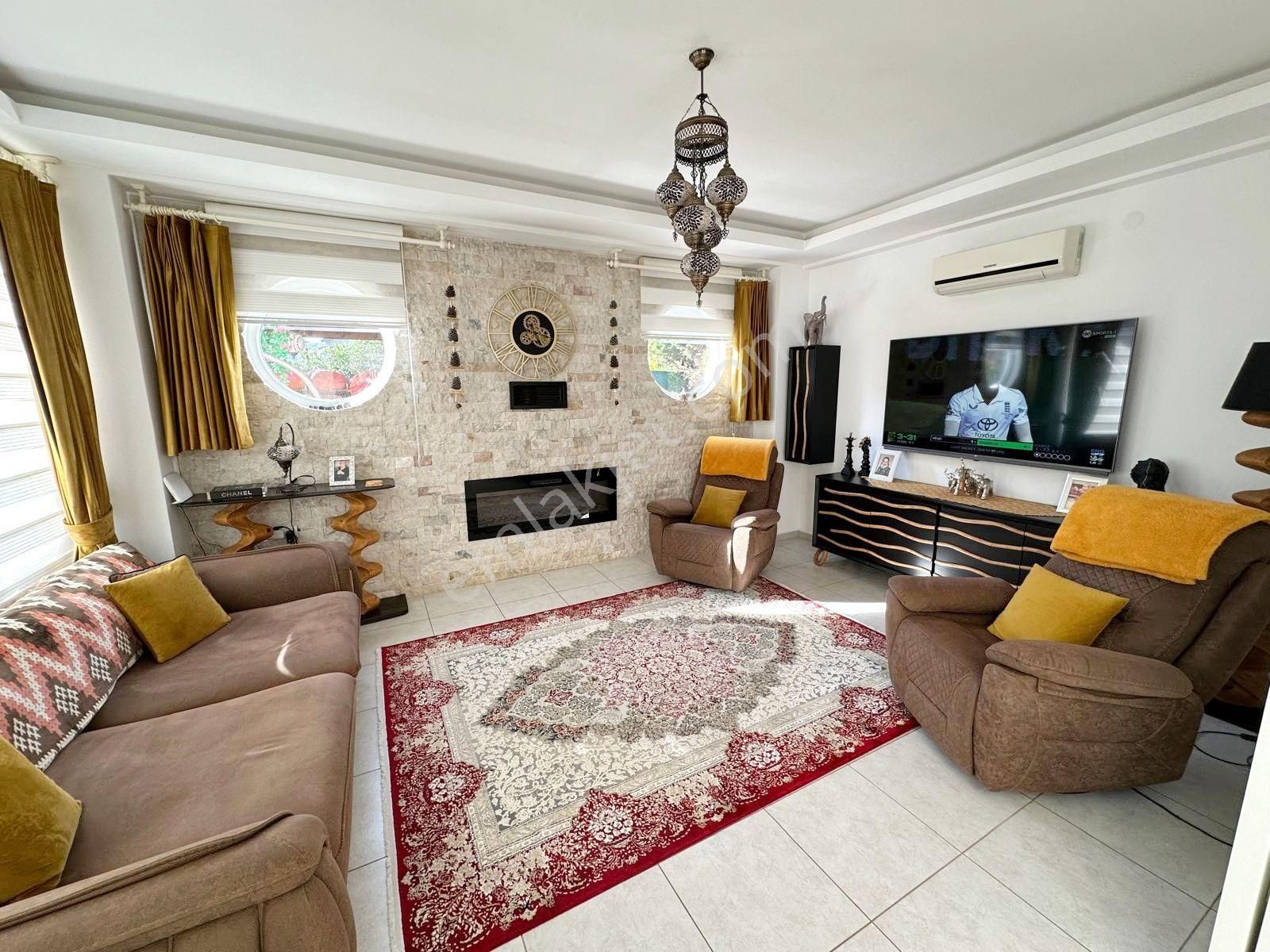 Hisarönü'nde Satılık 4+1 Dubleks Villa - Görsel 16