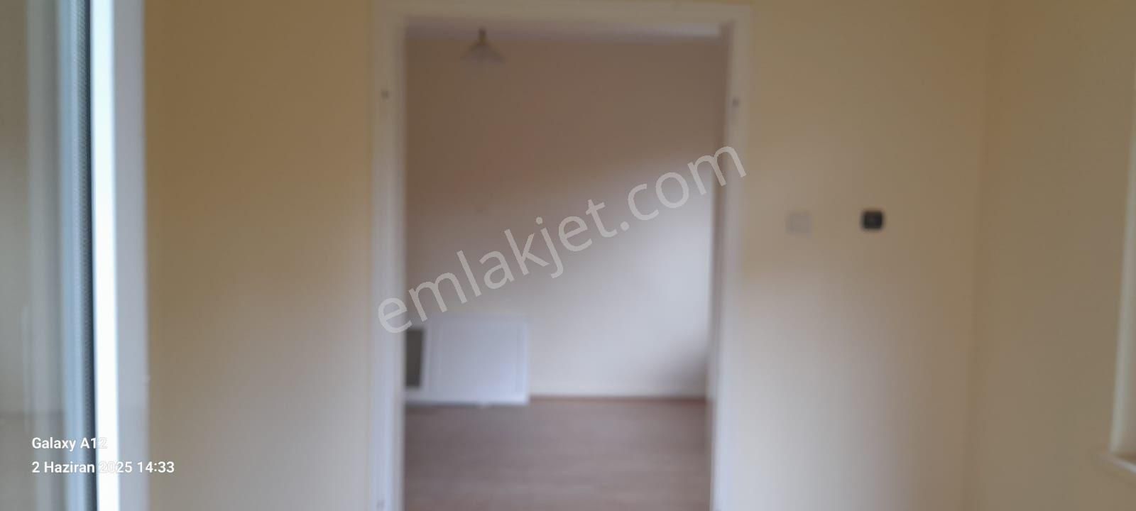 Satilik İskanli 3/1 Daire - Görsel 2