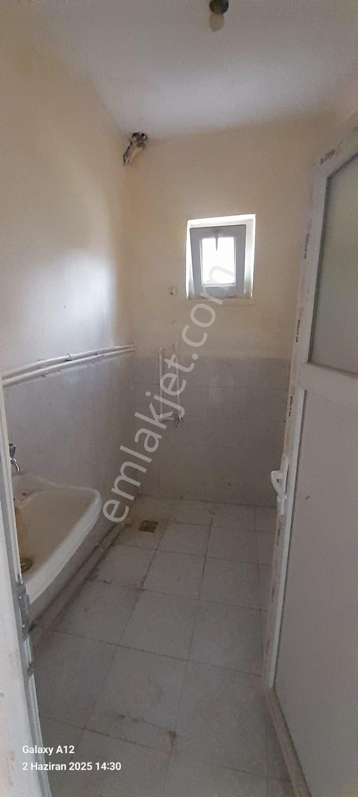 Satilik İskanli 3/1 Daire - Görsel 15