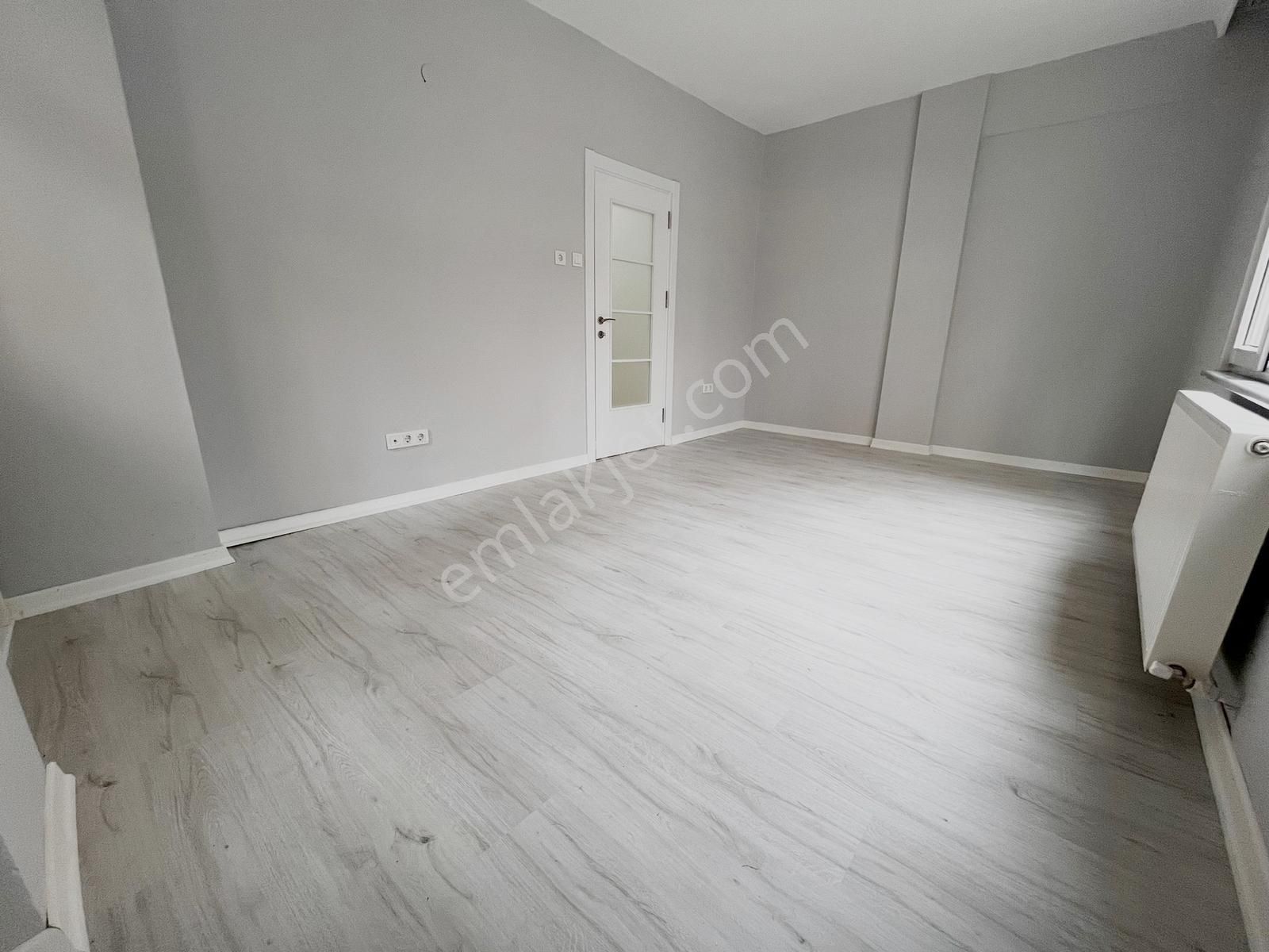 ▃yatırım▃ Belediyenin Karşısında Minibüs Yoluna 1 Dk Katta 2+1 - Görsel 32