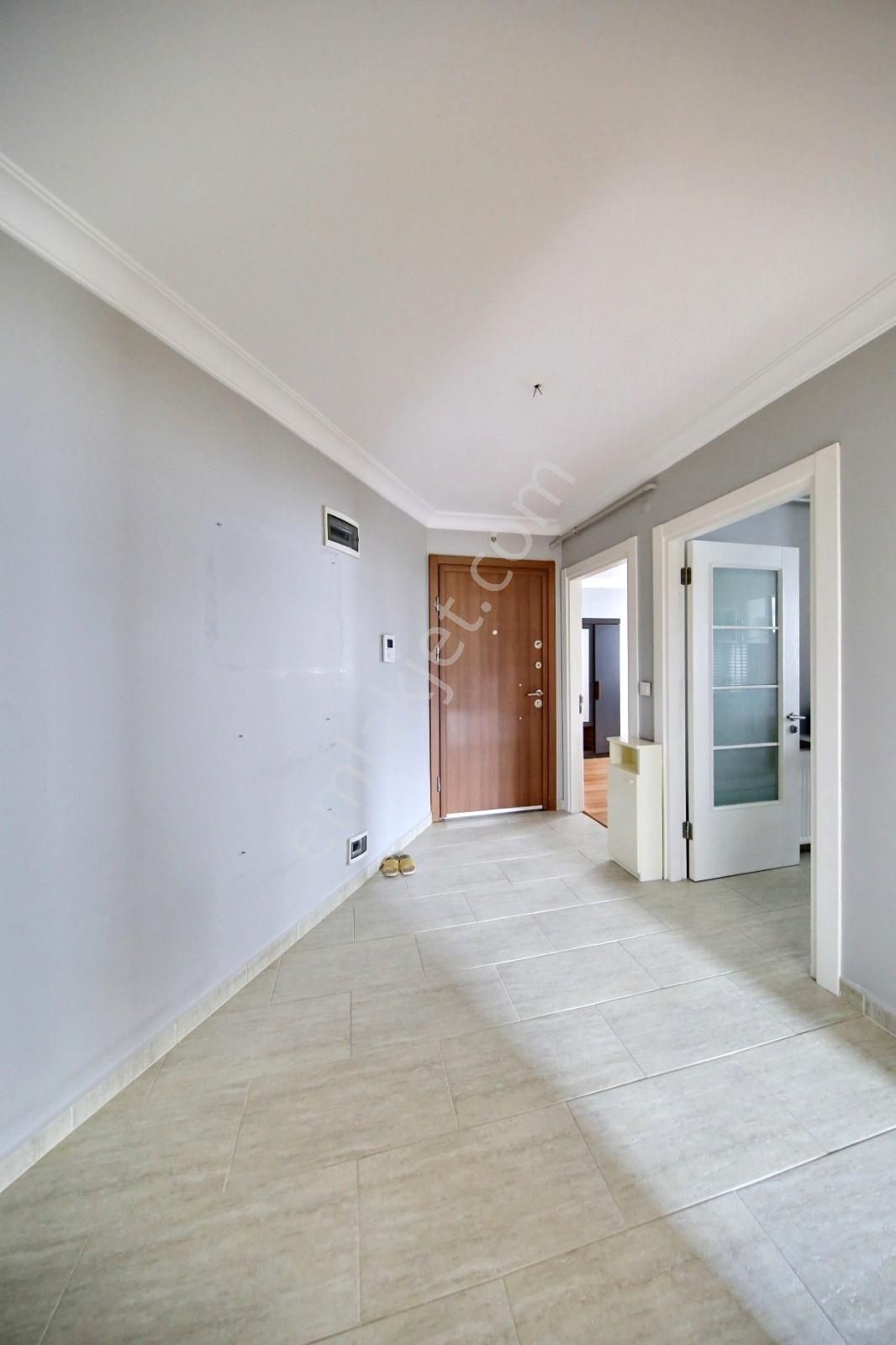 ▃yatırım▃ Küçükyalı'da Ulaşıma Yakın Ara Kat Balkonlu Geniş2+1 - Görsel 33