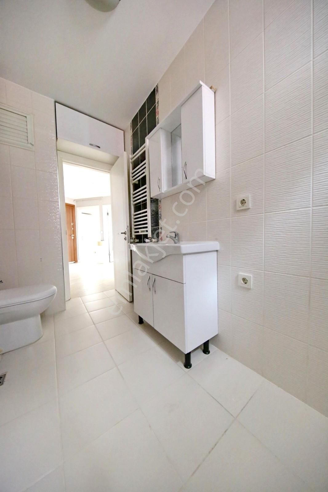 ▃yatırım▃ Küçükyalı'da Ulaşıma Yakın Ara Kat Balkonlu Geniş2+1 - Görsel 32