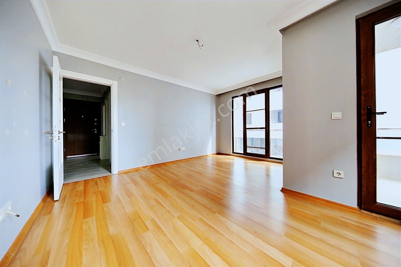 ▃yatırım▃ Küçükyalı'da Ulaşıma Yakın Ara Kat Balkonlu Geniş2+1 - Görsel 3