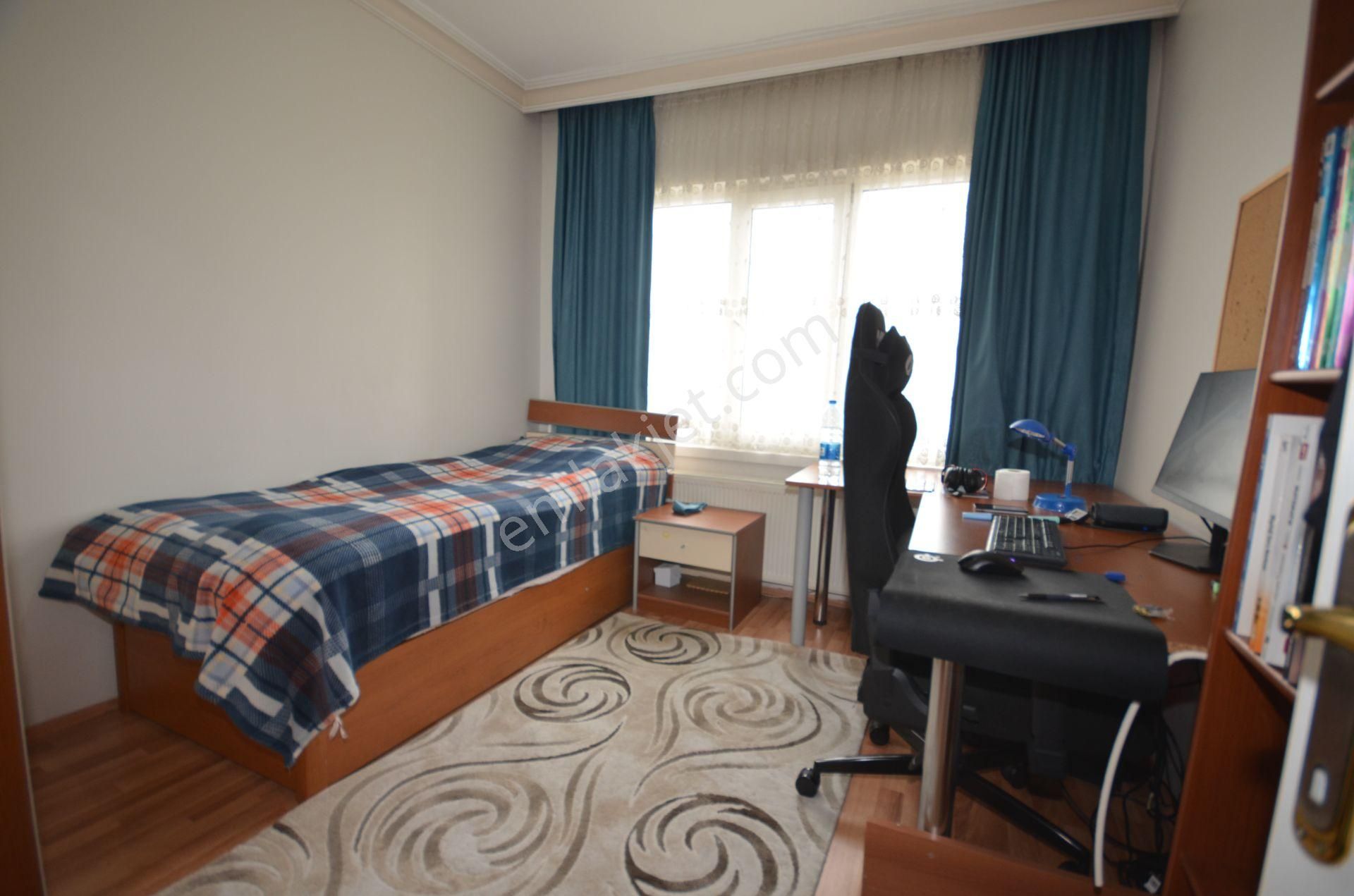 Kalecik Emlak'tan Önü Açık Site İçerisinde Masrafsız Asansörlü 3+1 - Görsel 11