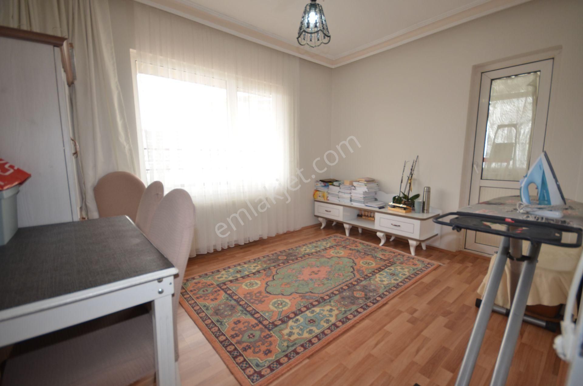 Kalecik Emlak'tan Önü Açık Site İçerisinde Masrafsız Asansörlü 3+1 - Görsel 9