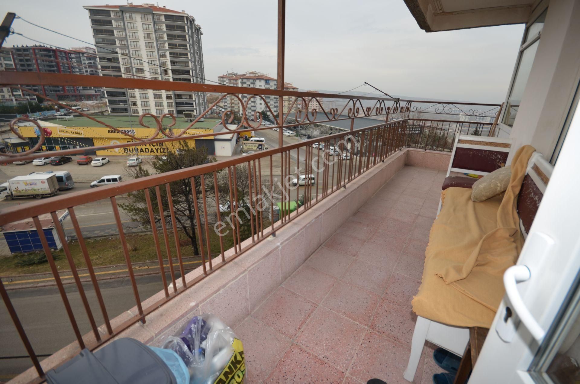 Kalecik Emlak'tan Önü Açık Site İçerisinde Masrafsız Asansörlü 3+1 - Görsel 24
