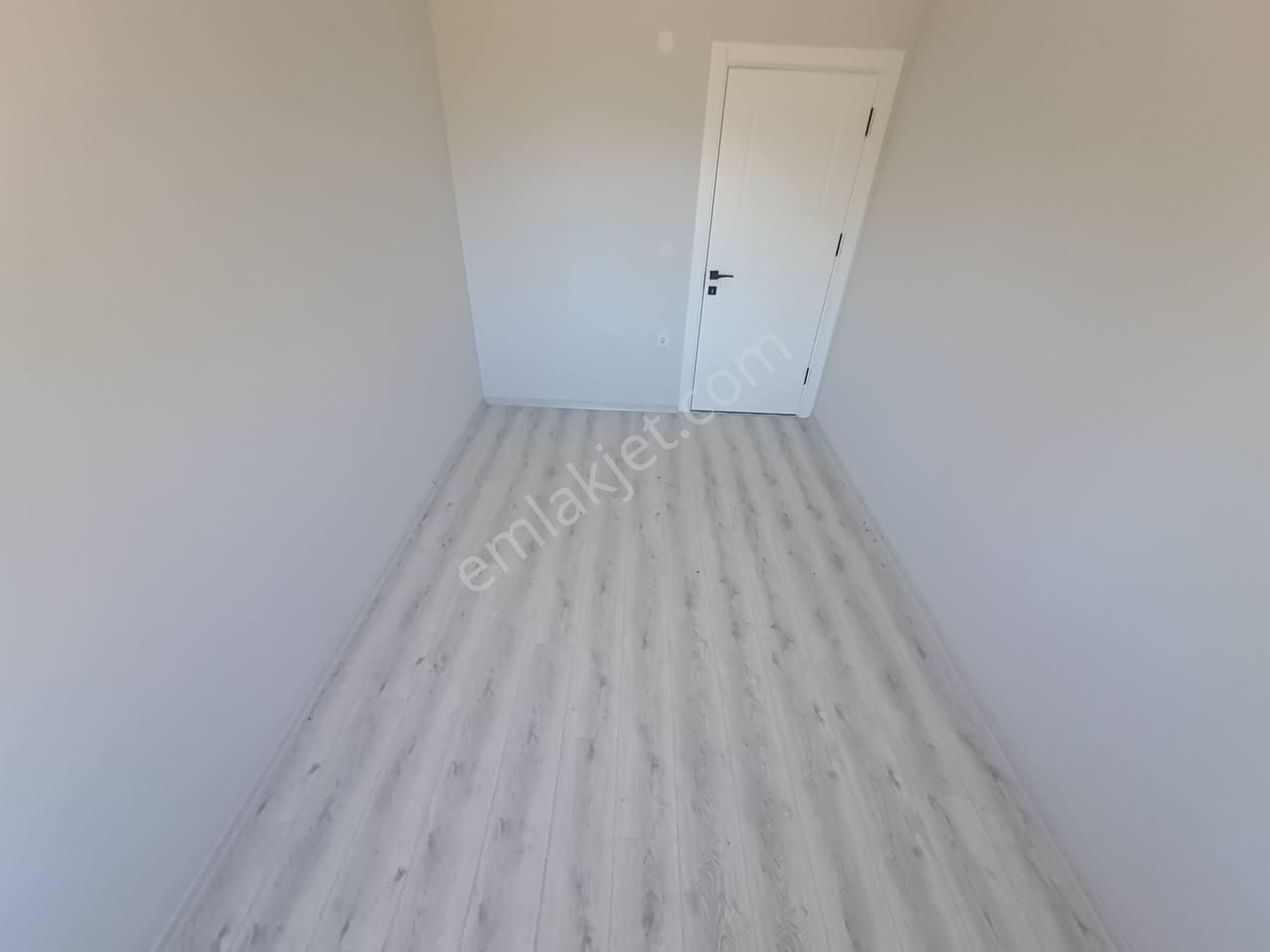 Akçay'da Lüks Yapılı Ayrı Mutfaklı 2+1 Satılık Daire - Görsel 19