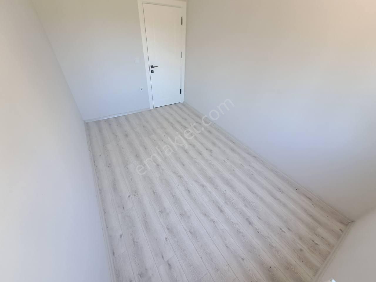 Akçay'da Lüks Yapılı Ayrı Mutfaklı 2+1 Satılık Daire - Görsel 17