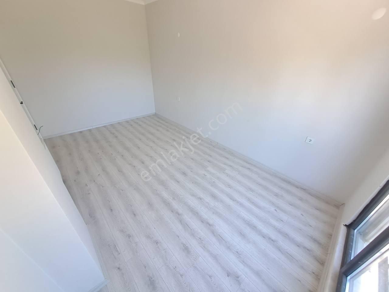 Akçay'da Lüks Yapılı Ayrı Mutfaklı 2+1 Satılık Daire - Görsel 10