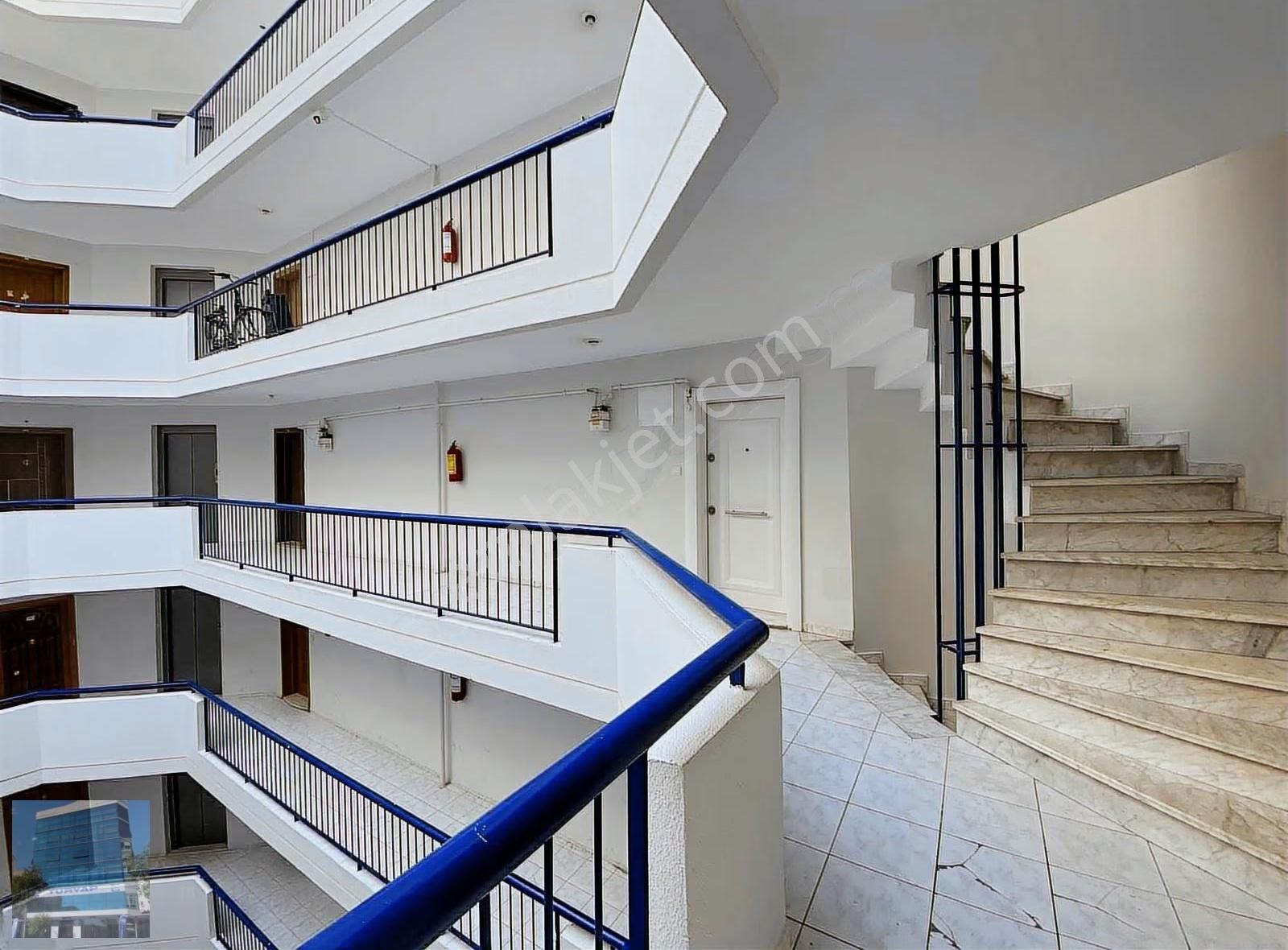 Bayraklı Tepekule'de Site İçi Doğalgazlı 2+1 Satılık Daire - Görsel 30