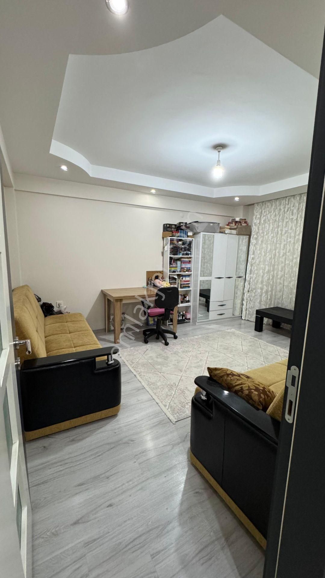 Denizli Merkezde 2+1 Arakat 8 Yıllık Kredli Acil Satılık Daire - Görsel 3