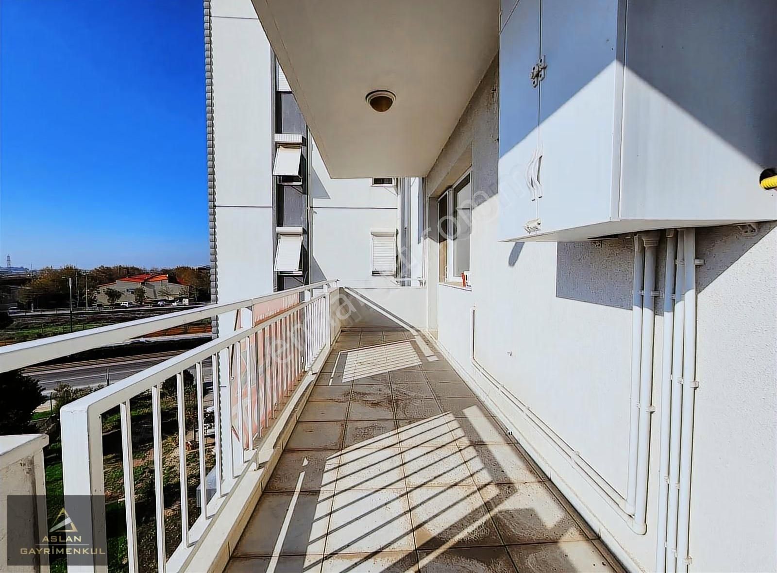 Menemen Kent2 Çorbacı Ali Arkası Kiralık 3+1 Büyük Daire - Görsel 25