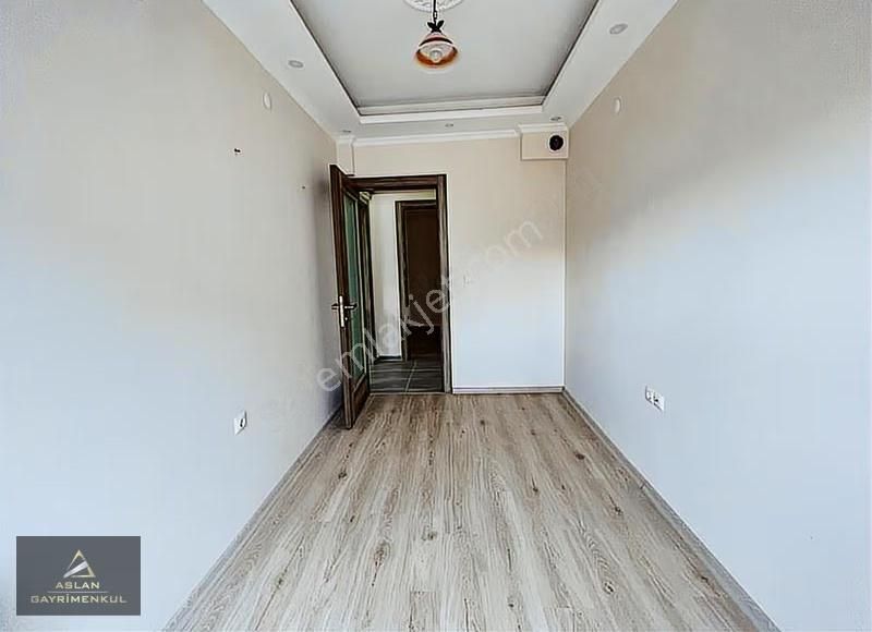 Aslan'dan Yeni Girne Cad. Yakını A.mutfak 2+1 Kiralık Daire - Görsel 7