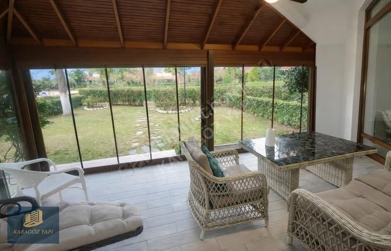 Karagöz Yapıdan - Denize Sıfır Havuzlu Site İçerisinde Bahçeli - Görsel 8