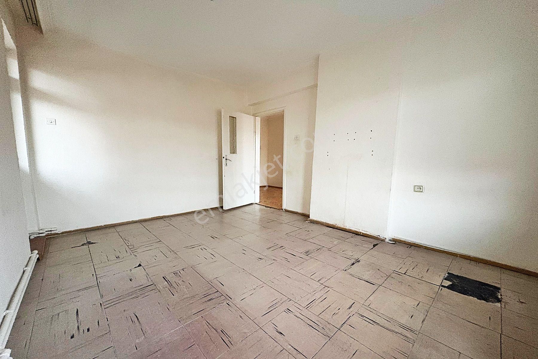 19 Mayıs Cad Yakını 3.kat Konumlu 3+1 Güney Kiralık Daire - Görsel 12