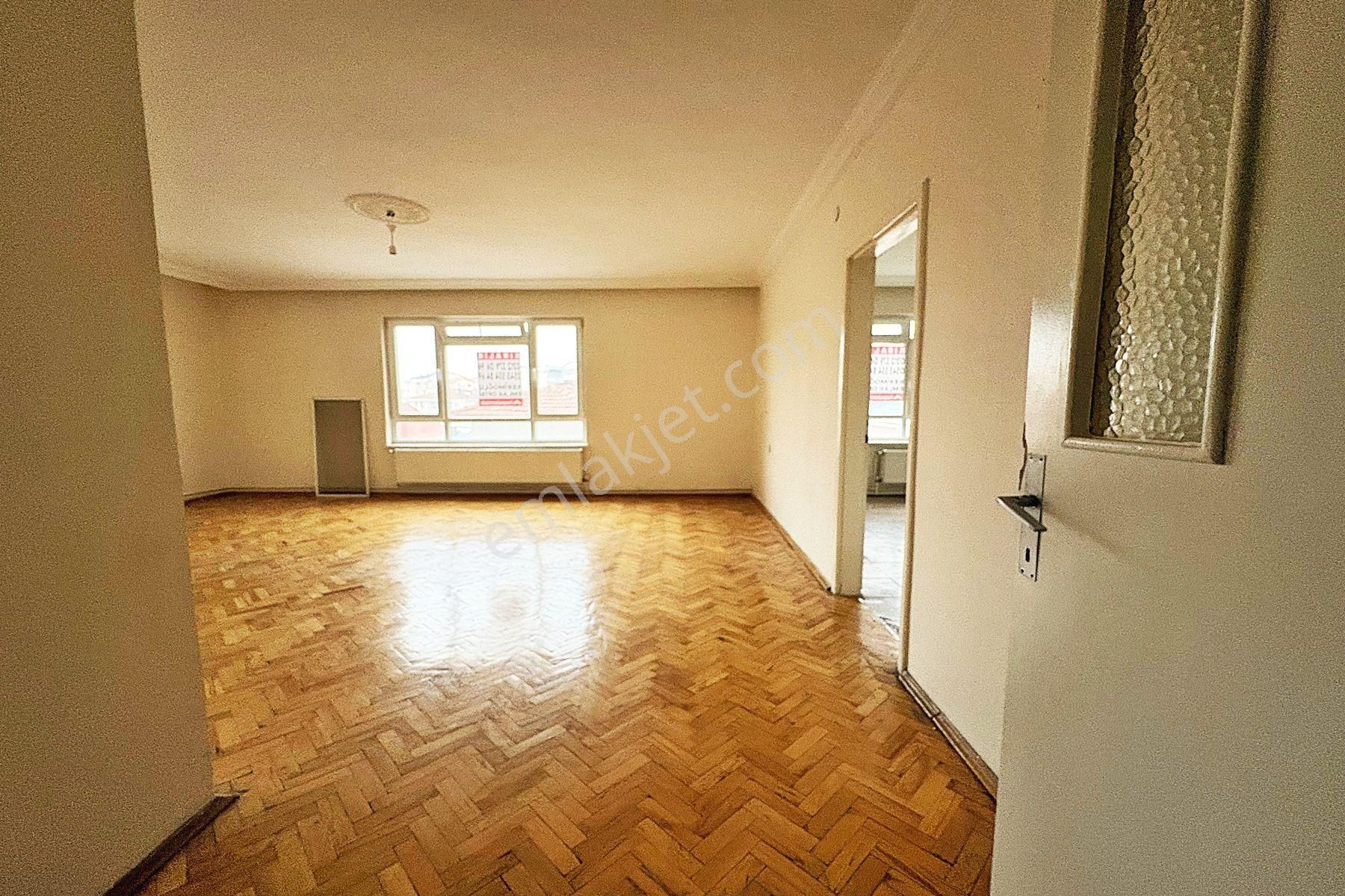 19 Mayıs Cad Yakını 3.kat Konumlu 3+1 Güney Kiralık Daire - Görsel 3