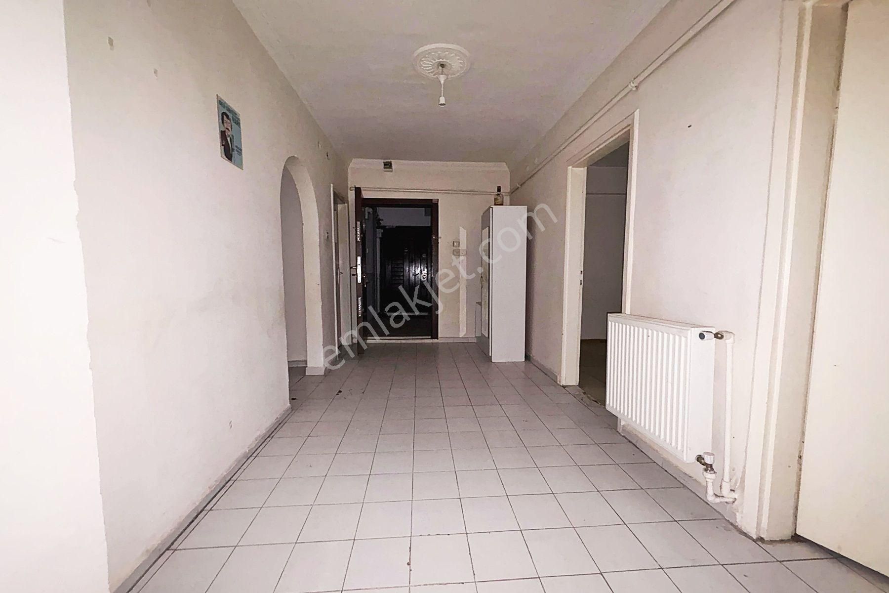 19 Mayıs Cad Yakını 3.kat Konumlu 3+1 Güney Kiralık Daire - Görsel 25