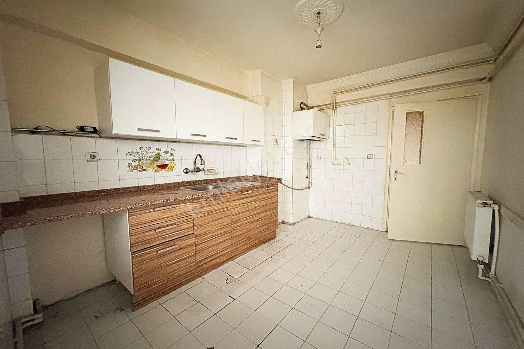 19 Mayıs Cad Yakını 3.kat Konumlu 3+1 Güney Kiralık Daire - Görsel 10