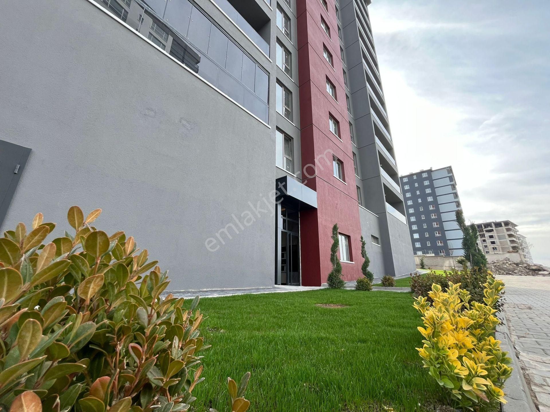 Irmak Emlak'tan Yapracık Atayurt Bağımsız Mutfaklı 2+1 Daireler - Görsel 24