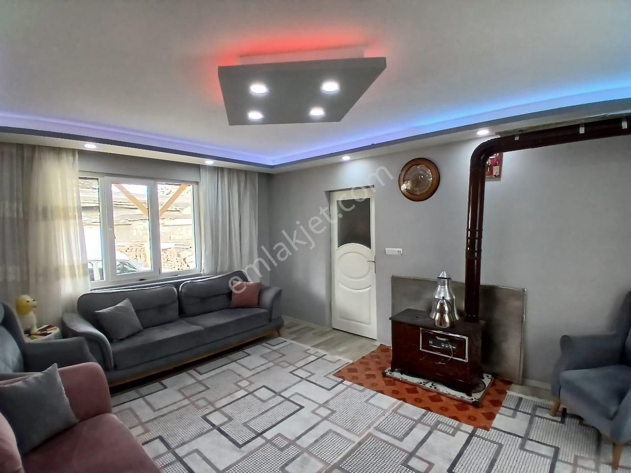 Akçay Emlak'tan Akşehir Yeni Mahalle Sevgi Rehabilitasyon Yanında Satılık Müstakil Ev - Görsel 5