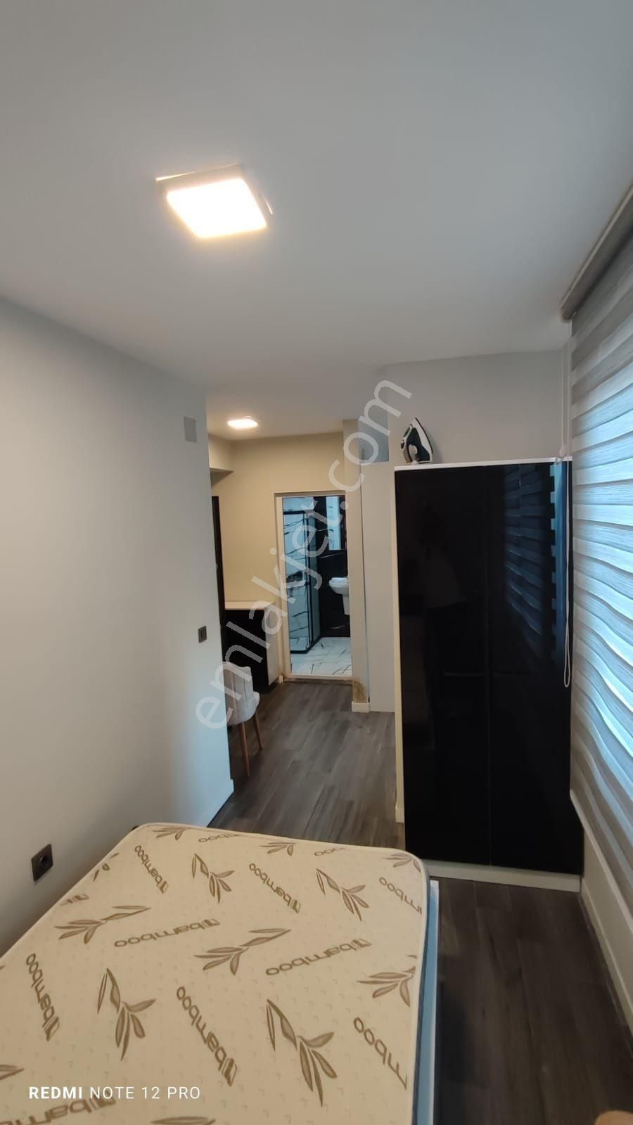 Elektrik Su Aboneliği Yok 1+1 Eşyalı Kiralık Cadde Üzeri - Görsel 10