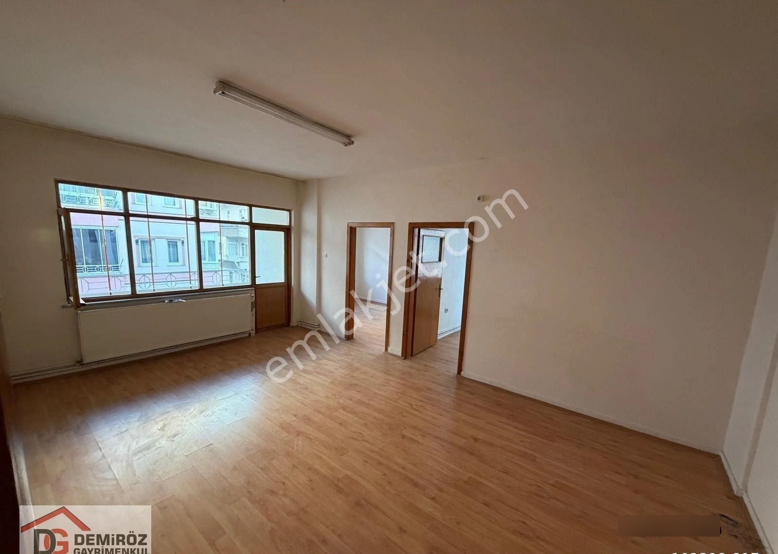 Güney&doğu Cephe Arakat Merkezi Konum 3+1 Kiralık Daire!! - Görsel 5