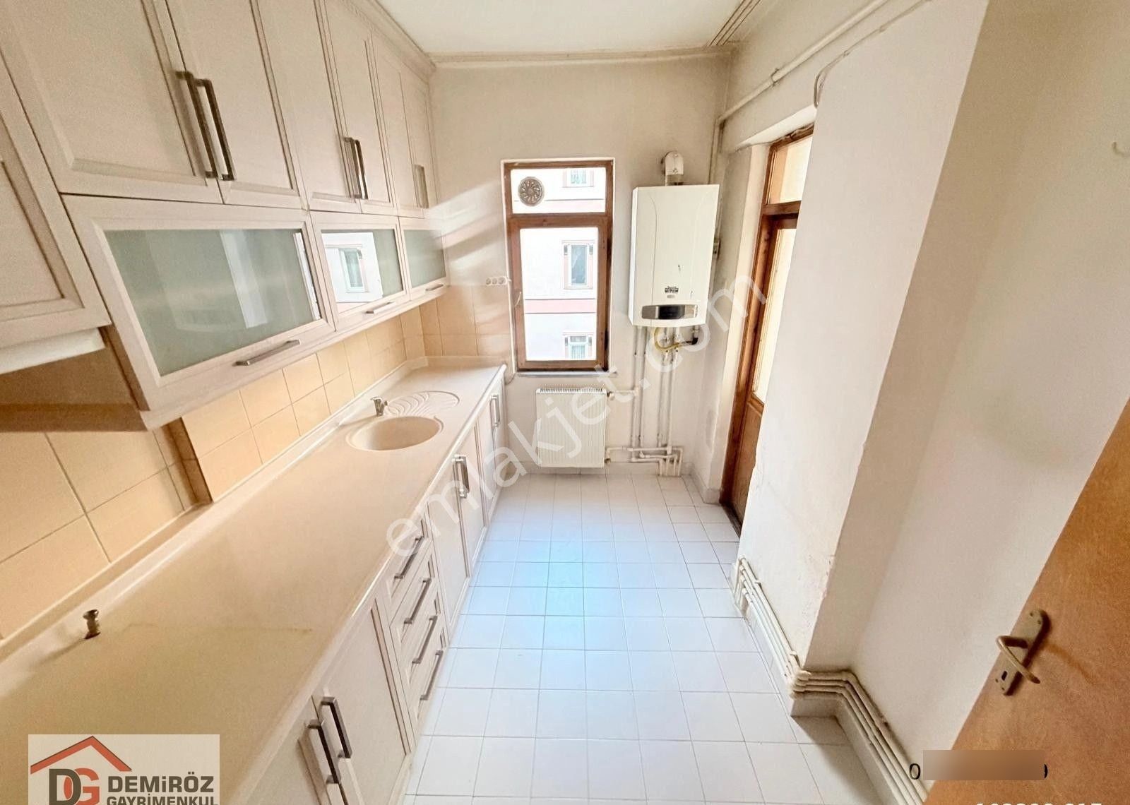 Güney&doğu Cephe Arakat Merkezi Konum 3+1 Kiralık Daire!! - Görsel 19