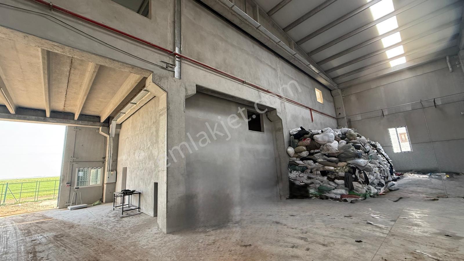 Turyaptan Velimeşe De 3000 M2 Kiralık Lojistik & Depolama Tesisi - Görsel 24