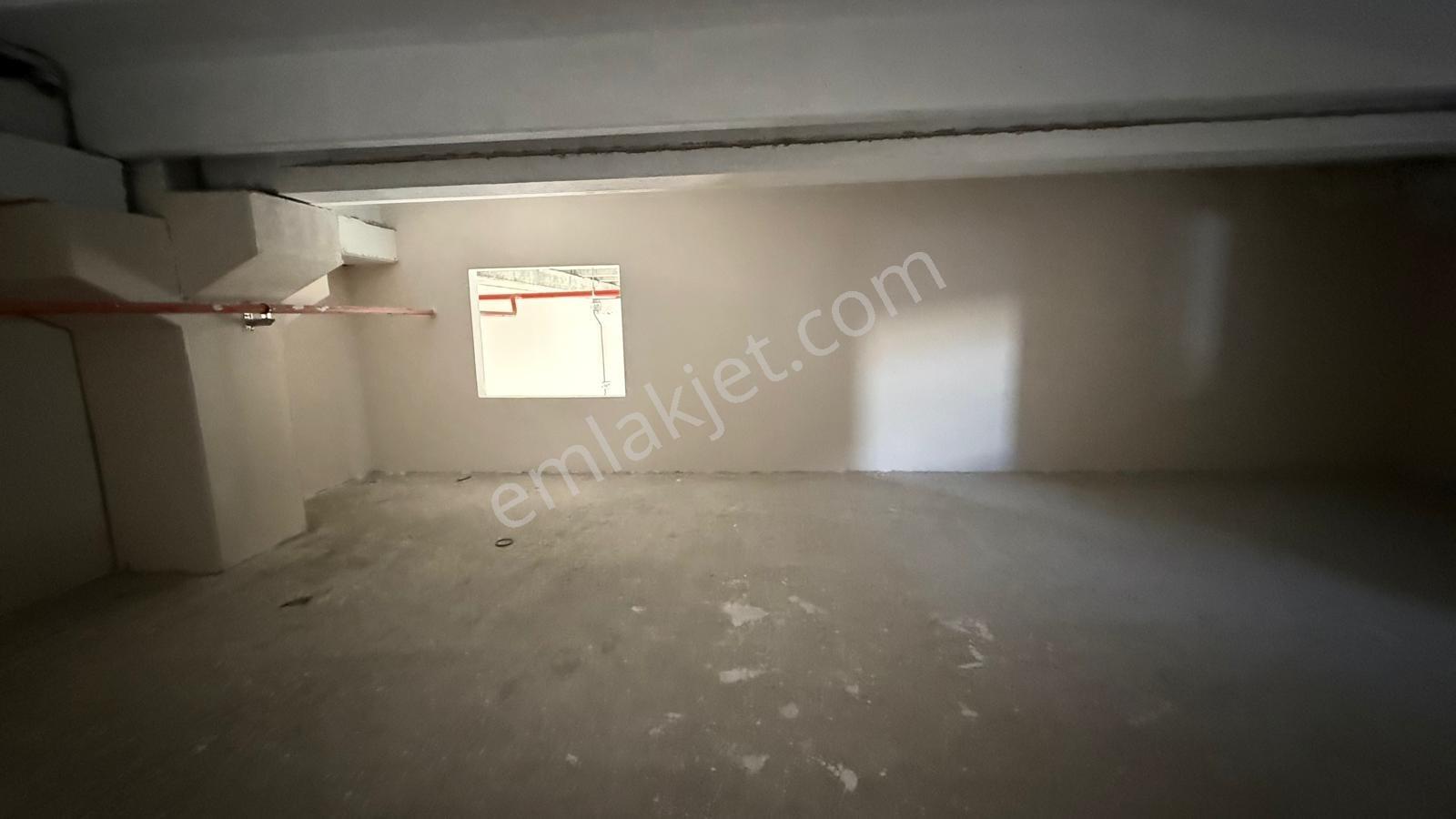 Turyaptan Velimeşe De 3000 M2 Kiralık Lojistik & Depolama Tesisi - Görsel 23