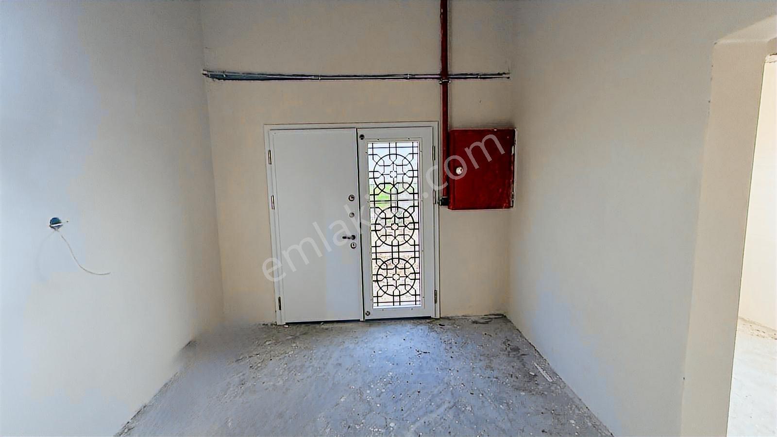 Turyaptan Velimeşe De 3000 M2 Kiralık Lojistik & Depolama Tesisi - Görsel 18