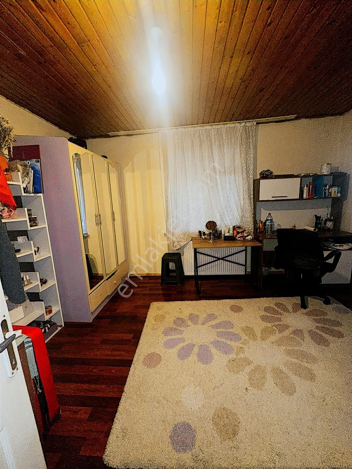 Melek Demir Gayrimenkulden Maltepe Başıbüyükte 2+1 Daire - Görsel 8