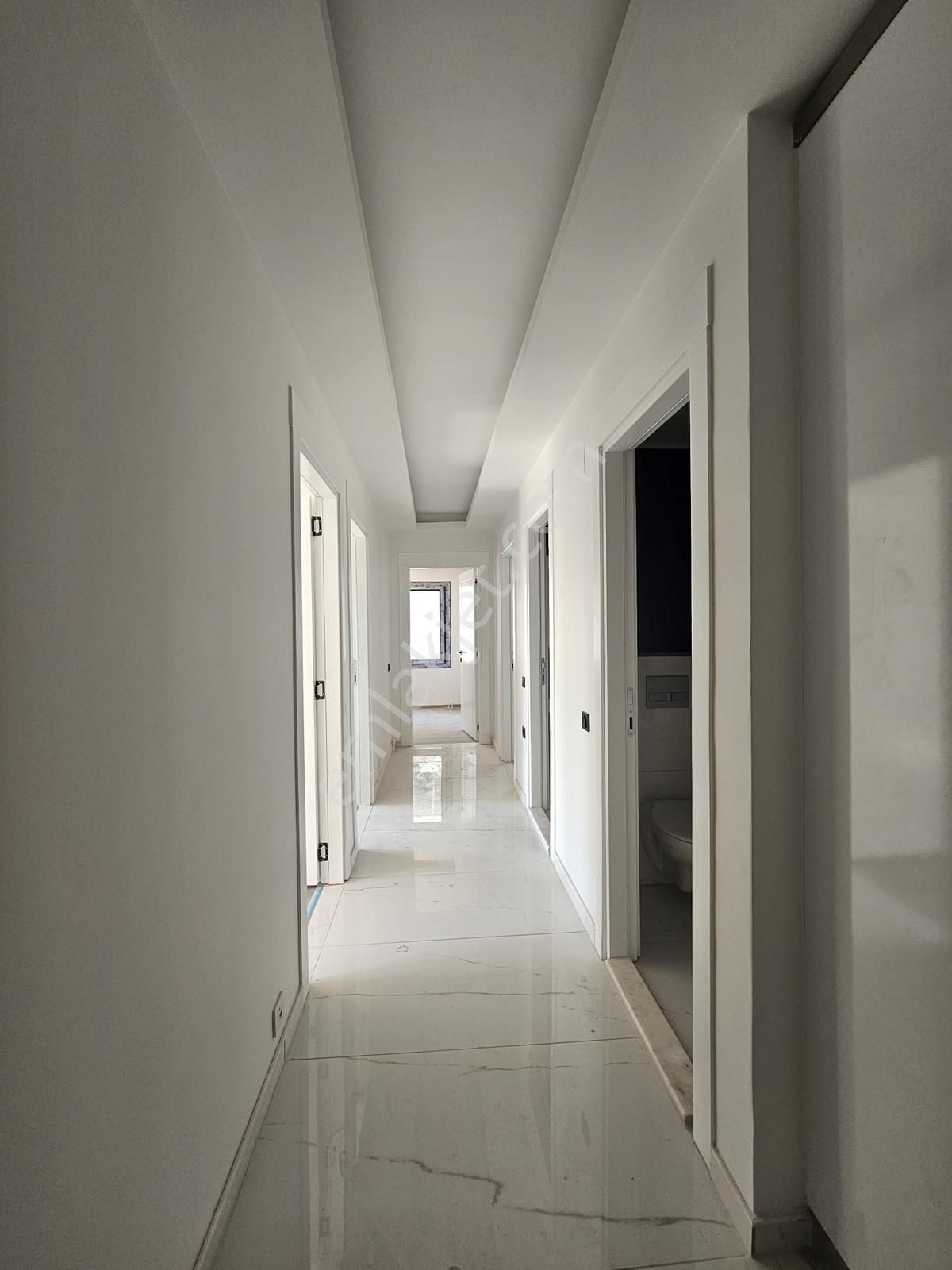 Çevre Yolunda 2+1 Kiralık Sıfır Dair - Görsel 13