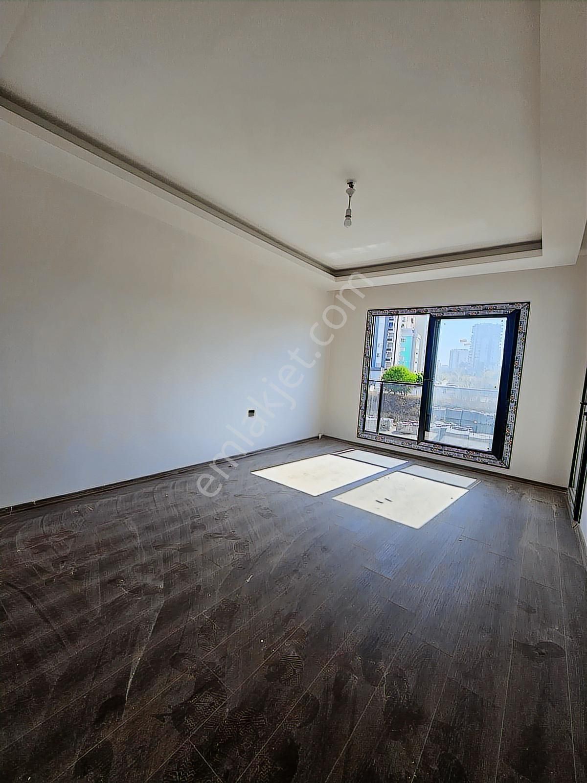 Çevre Yolunda 2+1 Kiralık Sıfır Dair - Görsel 12