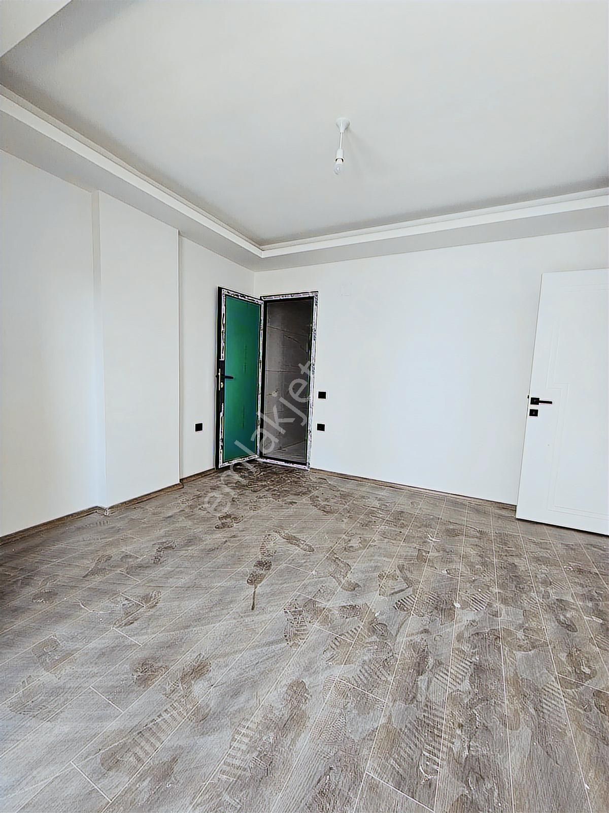 Çevre Yolunda 2+1 Kiralık Sıfır Dair - Görsel 14